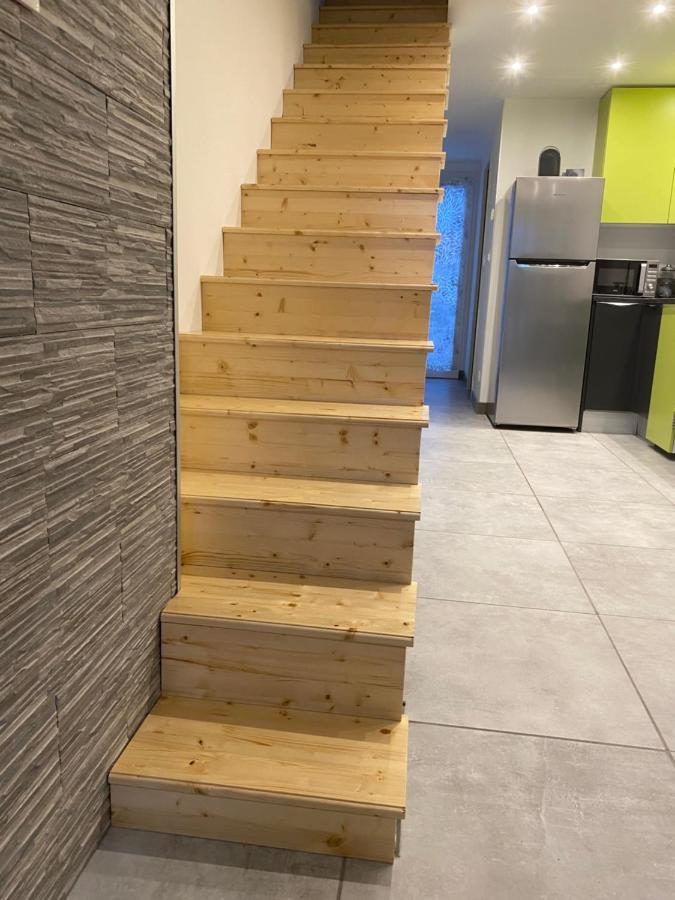 Beau T2 Cosy Entre Gap Et Le De Serre-ponçon Hébergement de vacances La Bâtie-Neuve